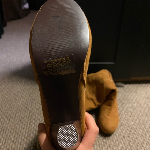 Brown Fur Riding Boots - Picture 4 of 4